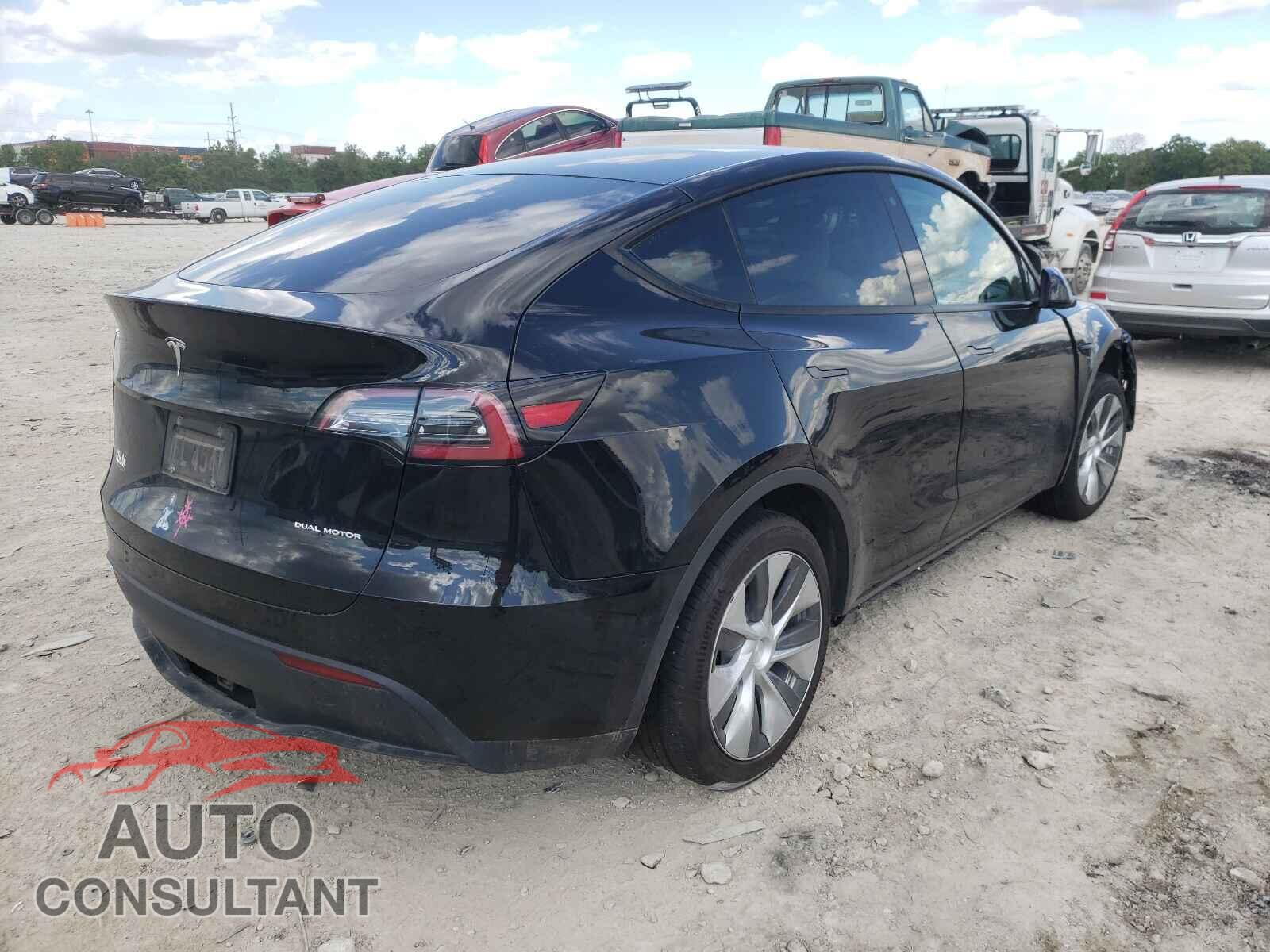TESLA MODEL Y 2020 - 5YJYGDEEXLF017923