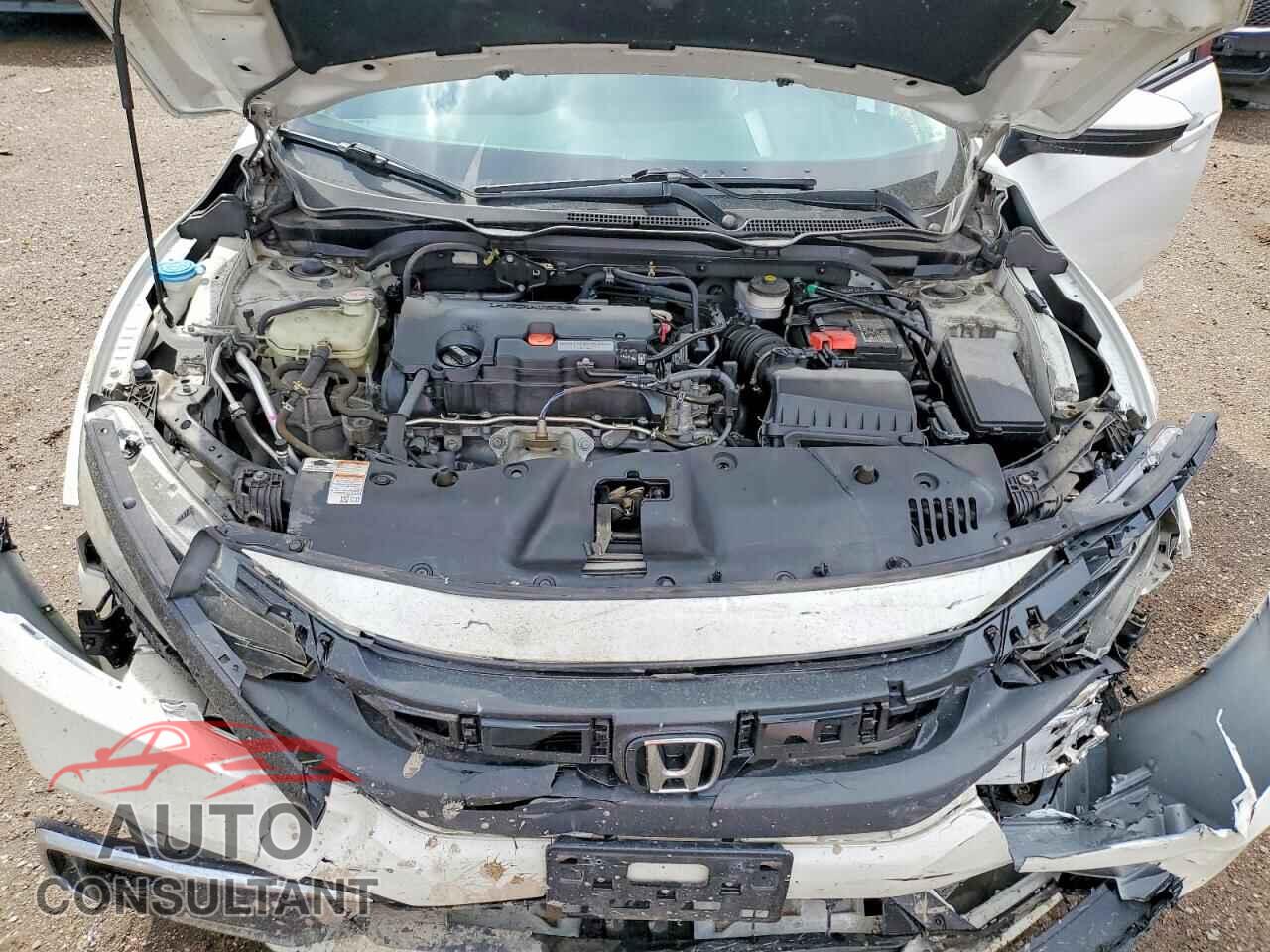 HONDA CIVIC 2019 - 2HGFC2F70KH044145