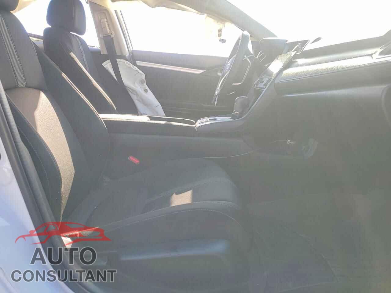 HONDA CIVIC 2017 - 19XFC2F78HE080815
