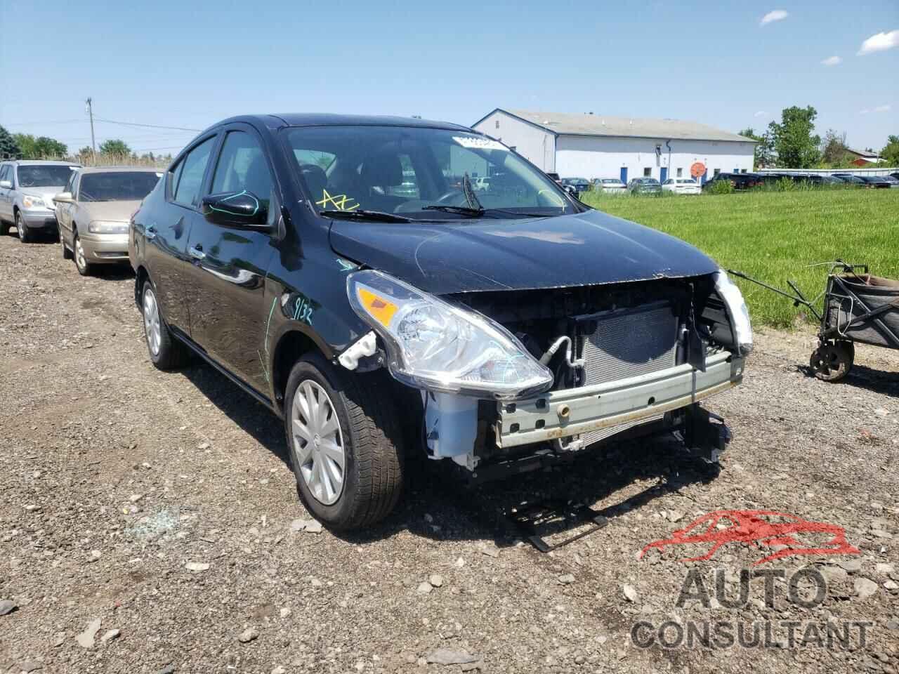 NISSAN VERSA 2019 - 3N1CN7AP9KL863360