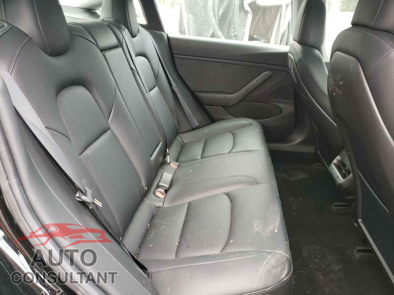 TESLA MODEL 3 2019 - 5YJ3E1EA4KF190105