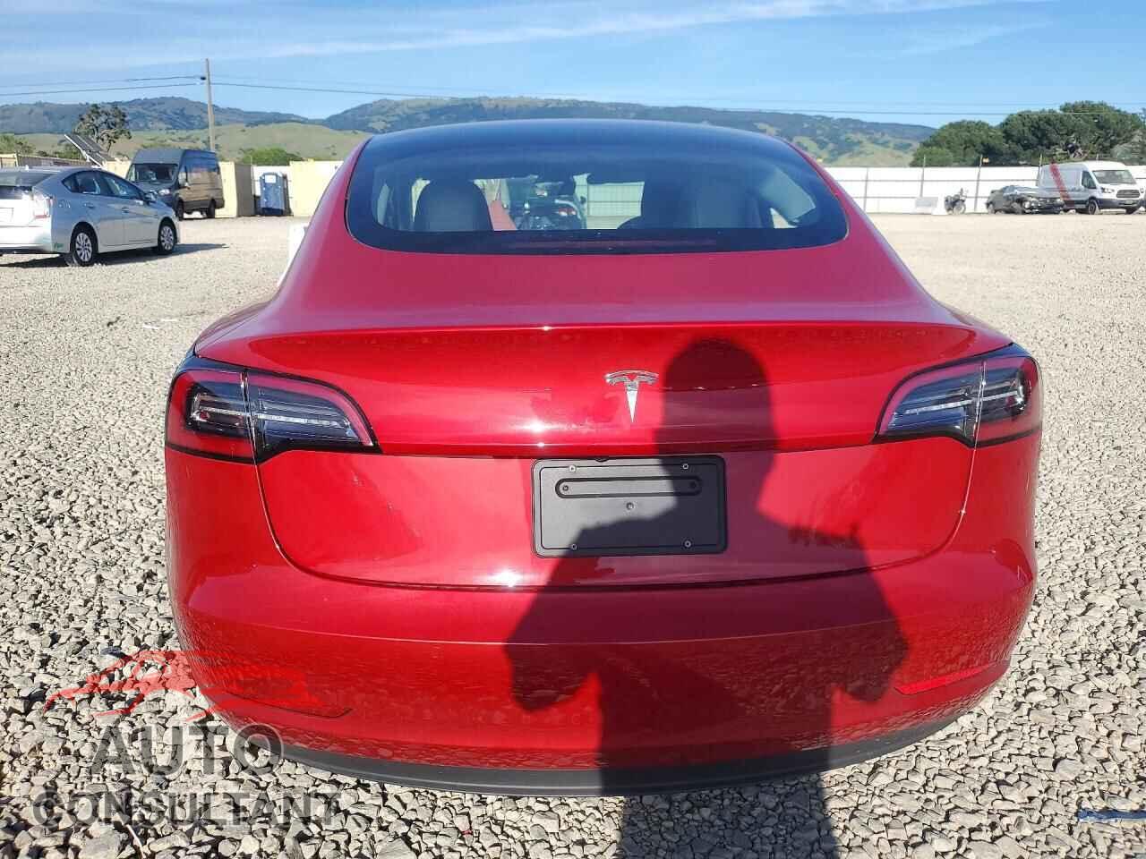 TESLA MODEL 3 2022 - 5YJ3E1EA1NF351479