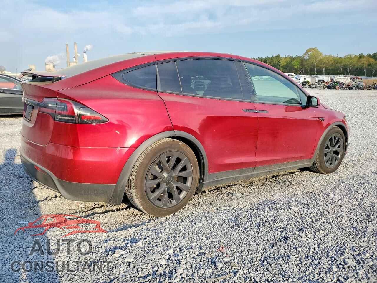 TESLA MODEL X 2023 - 7SAXCDE5XPF425421