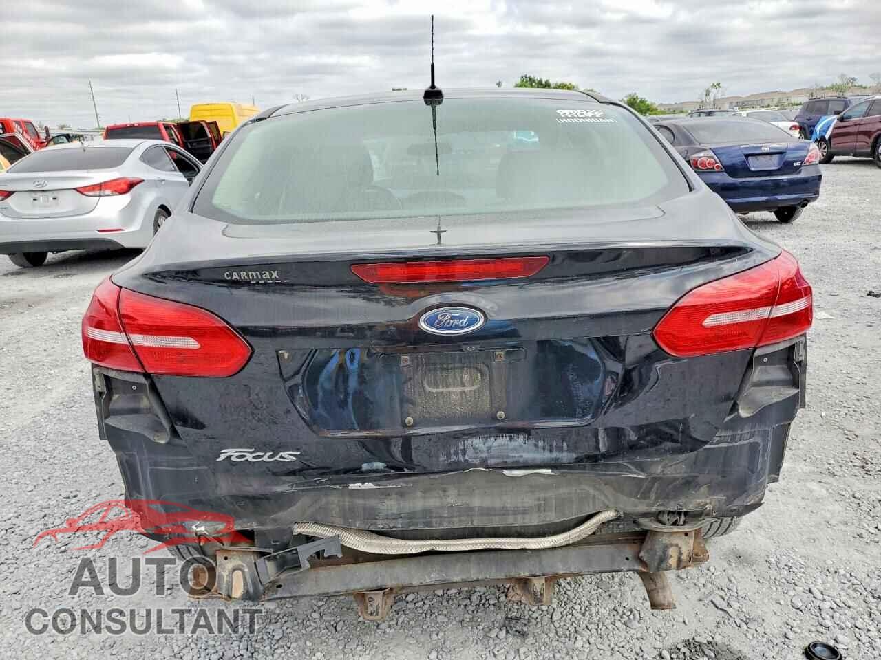 FORD FOCUS 2017 - 1FADP3E25HL343122