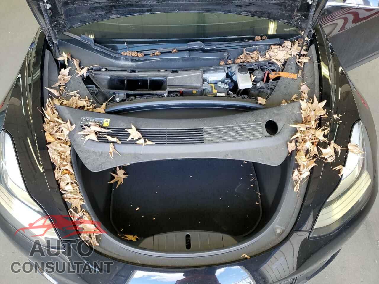 TESLA MODEL 3 2018 - 5YJ3E1EA0JF032746
