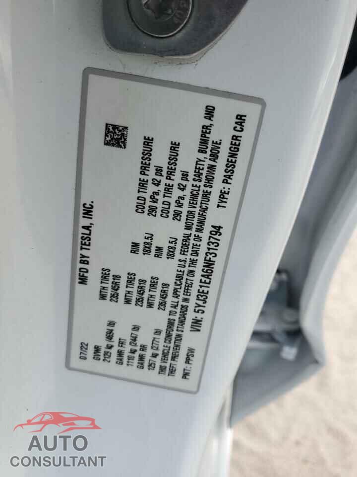 TESLA MODEL 3 2022 - 5YJ3E1EA6NF313794