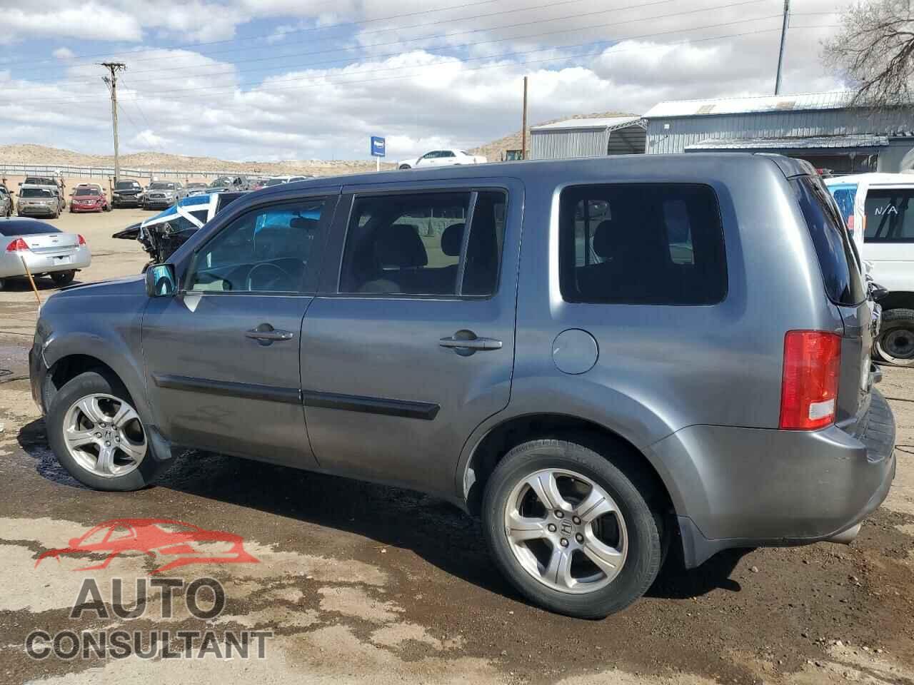 HONDA PILOT 2013 - 5FNYF3H49DB016263