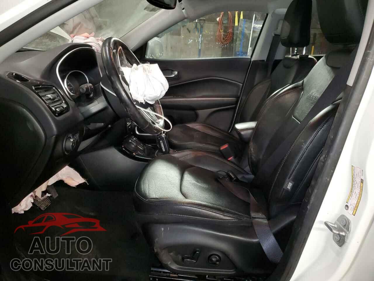 JEEP COMPASS 2021 - 3C4NJDCB3MT511153