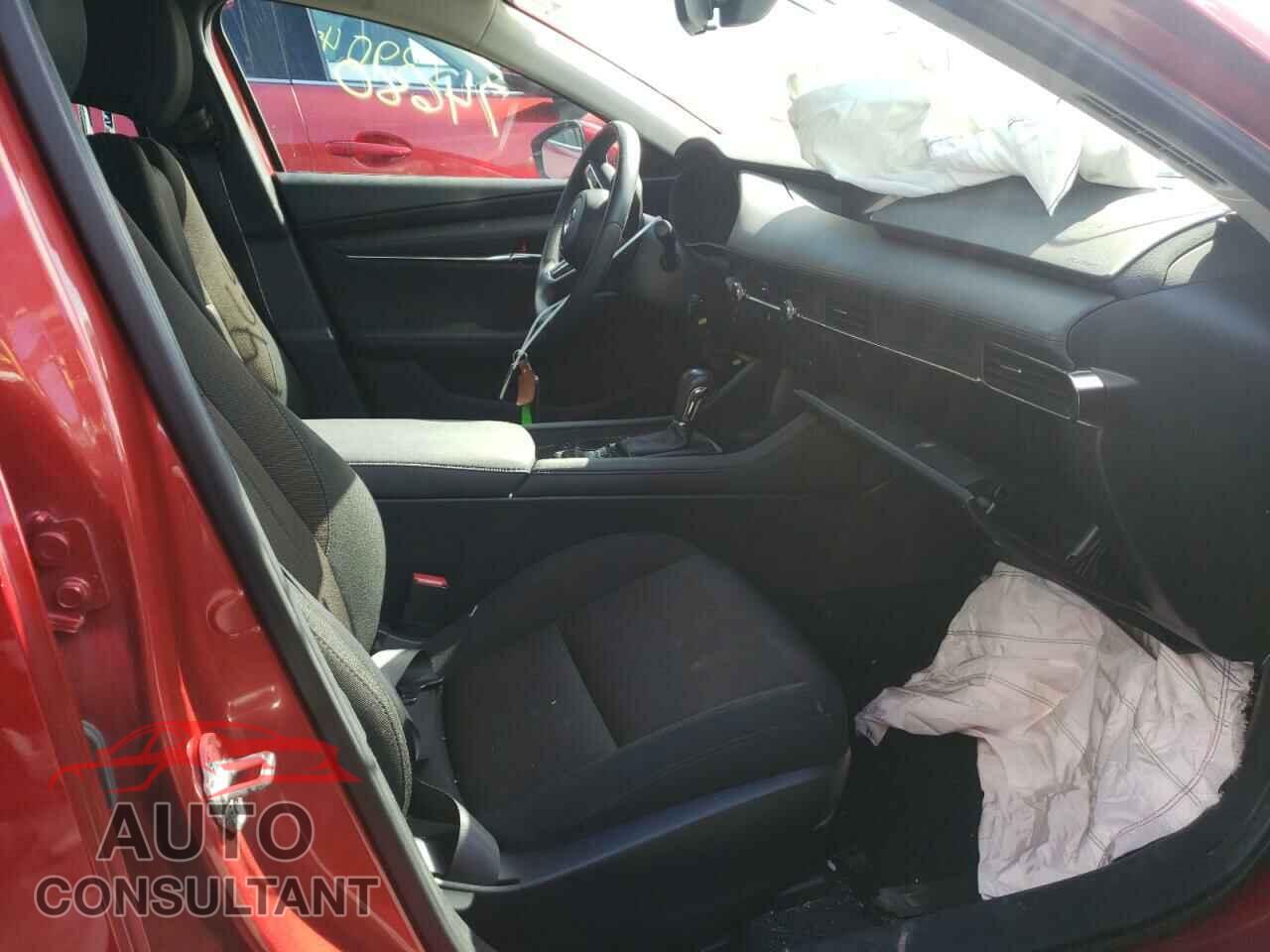 MAZDA 3 2019 - 3MZBPACL0KM110432