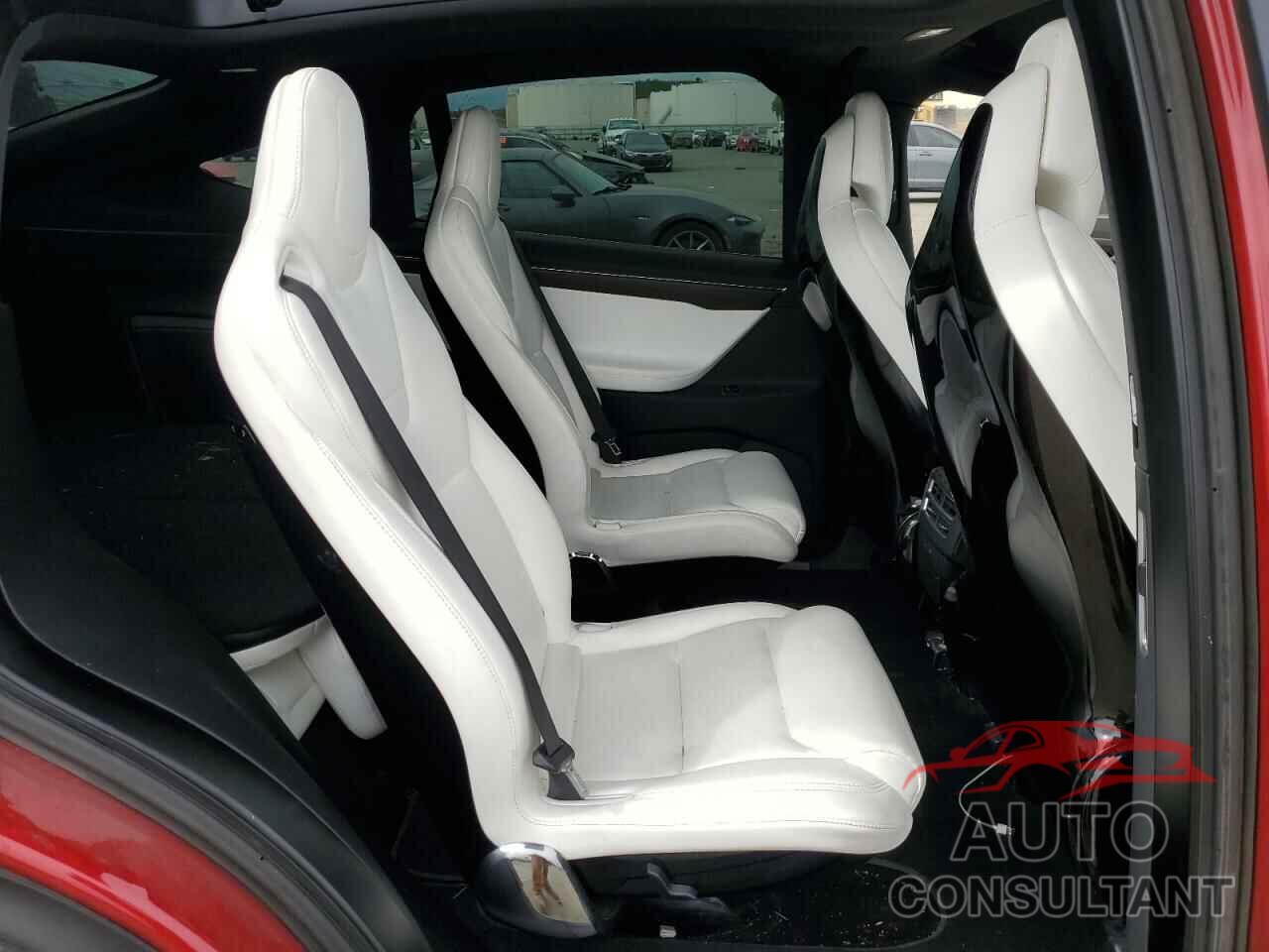 TESLA MODEL X 2016 - 5YJXCBE28GF006491