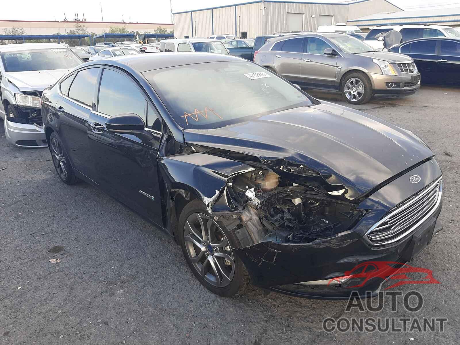 FORD FUSION 2017 - 3FA6P0LU9HR381787