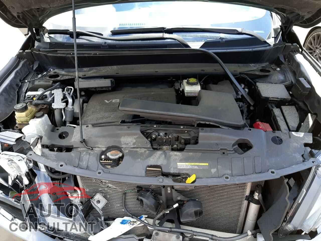 NISSAN PATHFINDER 2017 - 5N1DR2MM2HC694633