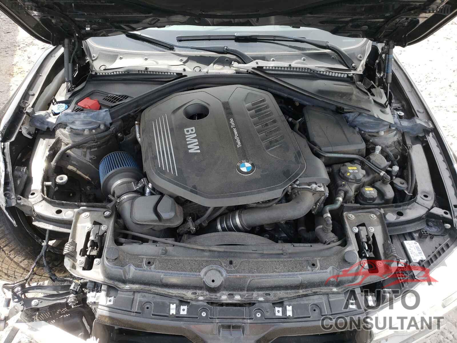 BMW 3 SERIES 2018 - WBA8B3C5XJK843311