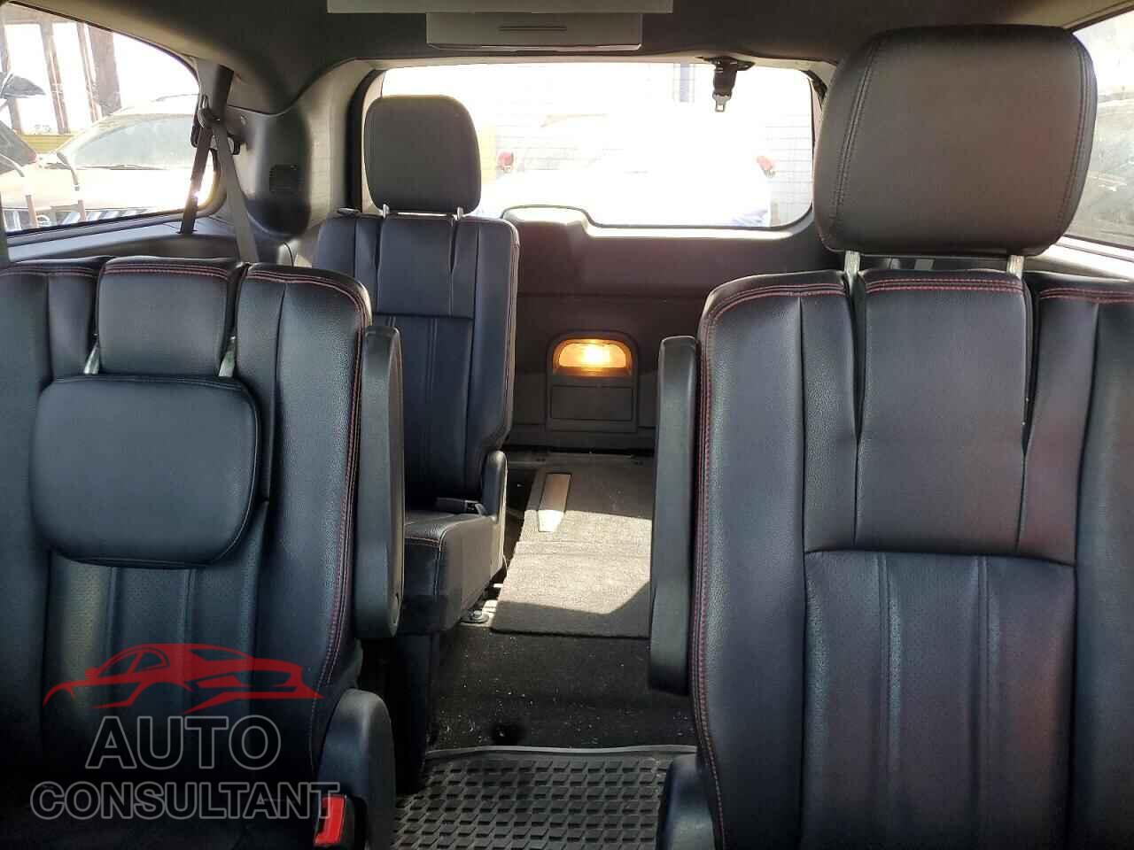 DODGE CARAVAN 2018 - 2C4RDGEG2JR165758