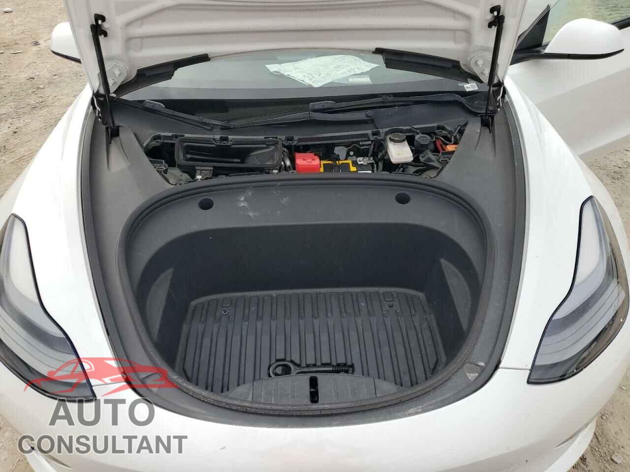 TESLA MODEL 3 2022 - 5YJ3E1EB2NF105145