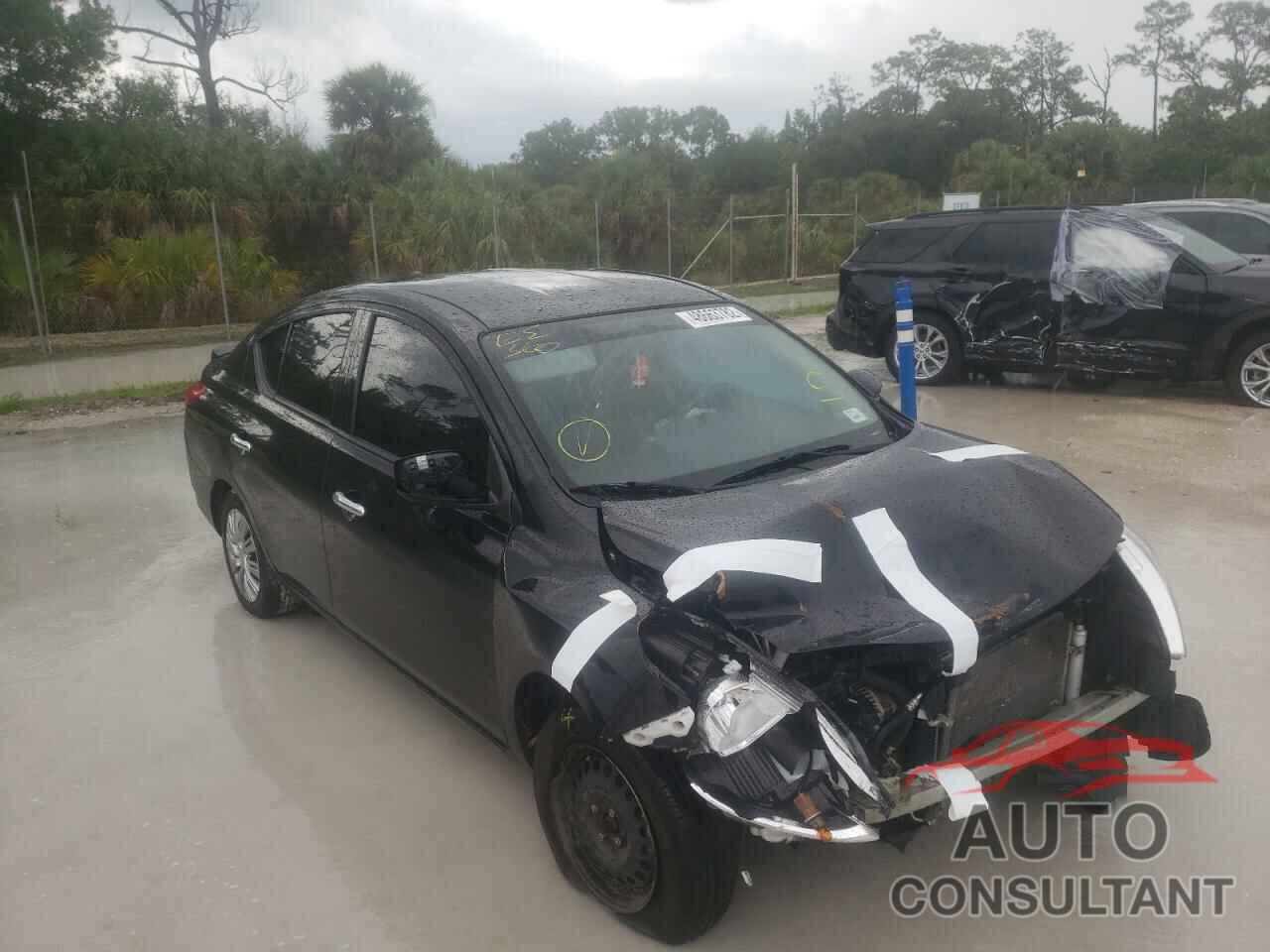 NISSAN VERSA 2019 - 3N1CN7AP9KL821982