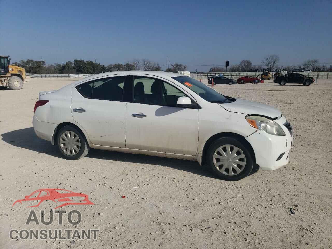 NISSAN VERSA 2014 - 3N1CN7AP1EL813962