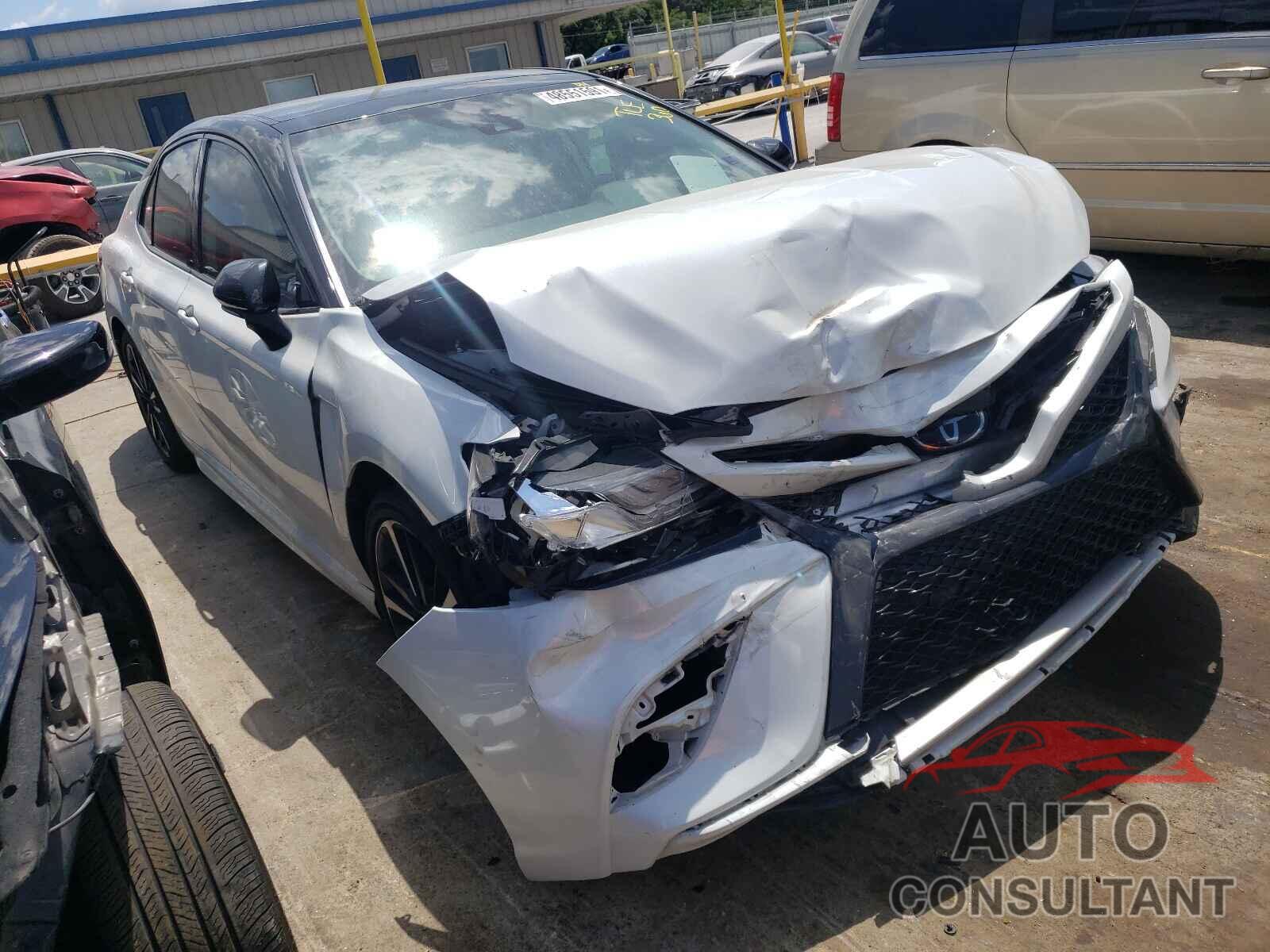 TOYOTA CAMRY 2020 - 4T1K61AK2LU378858