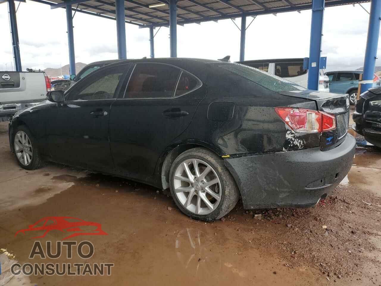 LEXUS IS 2011 - JTHCF5C2XB5044954