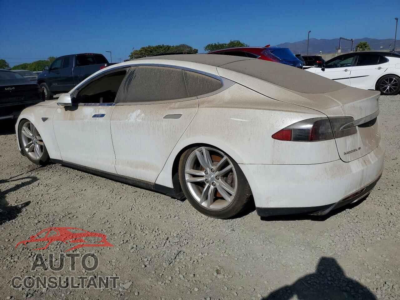 TESLA MODEL S 2013 - 5YJSA1AG9DFP04809