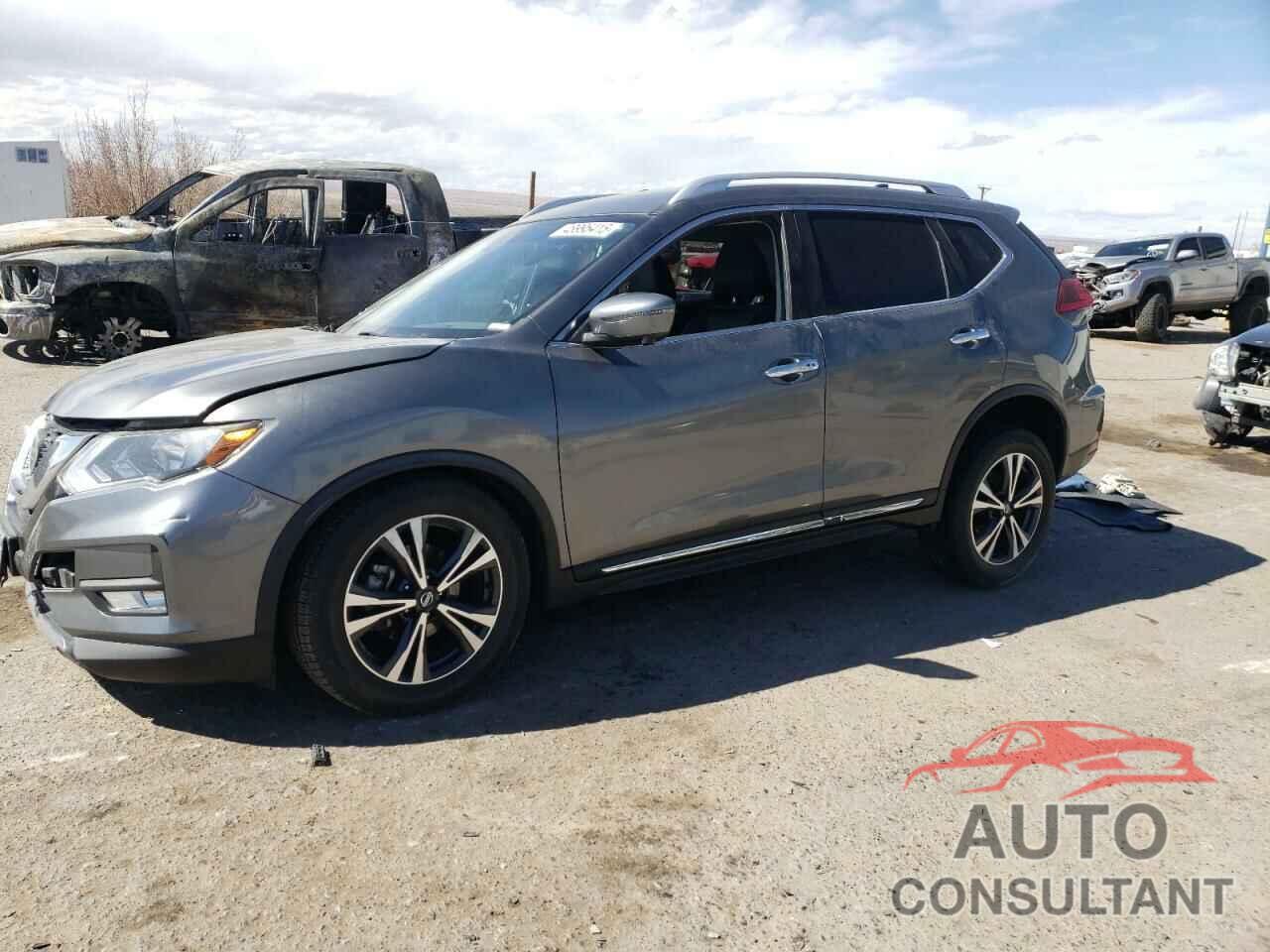 NISSAN ROGUE 2018 - JN8AT2MT1JW461013
