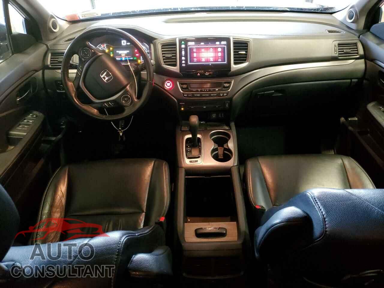HONDA PILOT 2016 - 5FNYF6H82GB055236