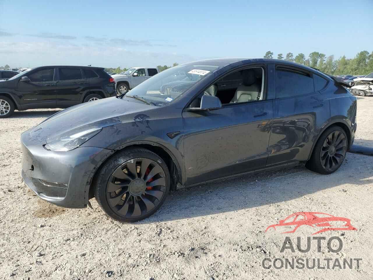 TESLA MODEL Y 2021 - 5YJYGDEF4MF249069