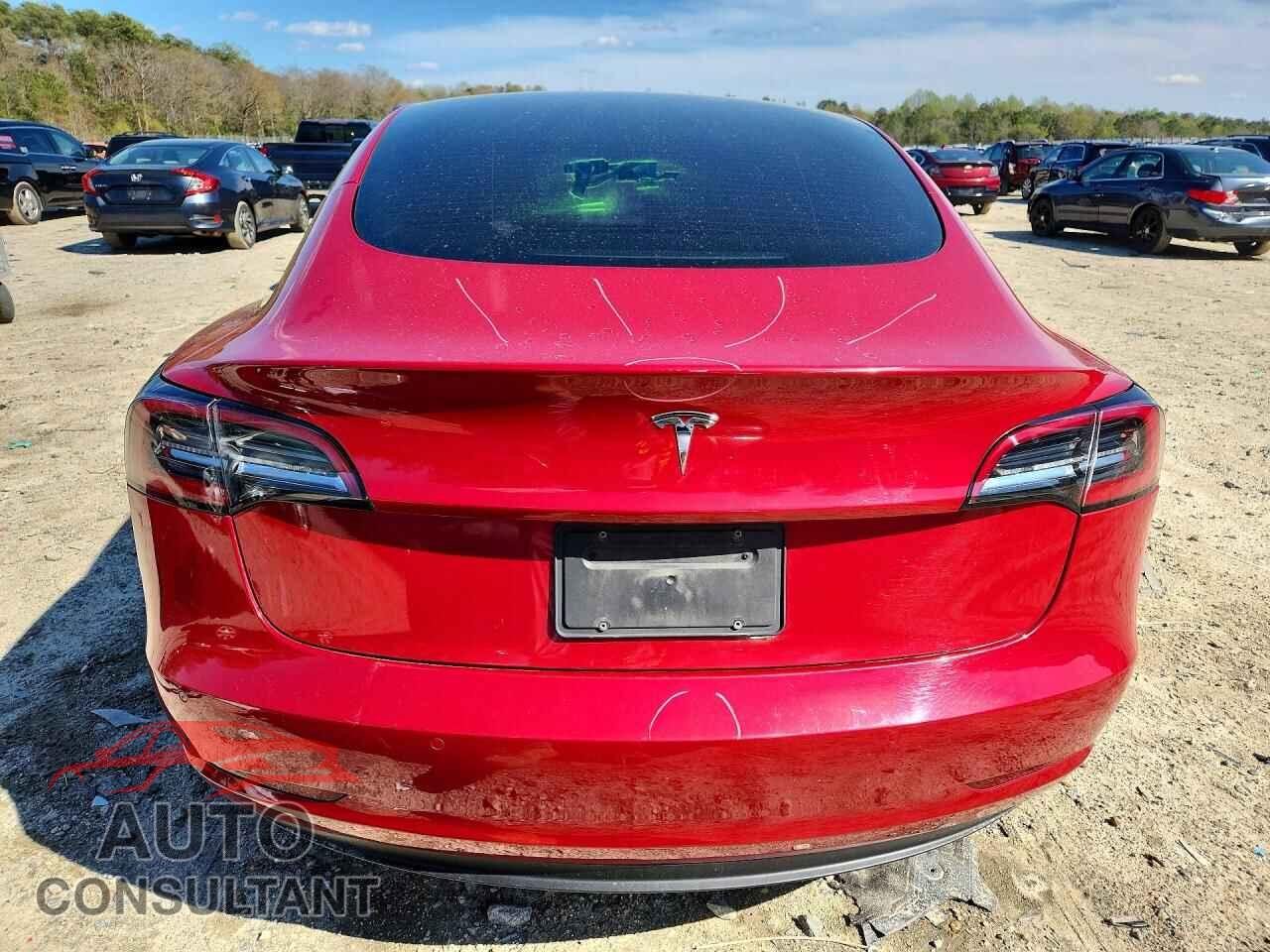 TESLA MODEL 3 2021 - 5YJ3E1EA2MF042179