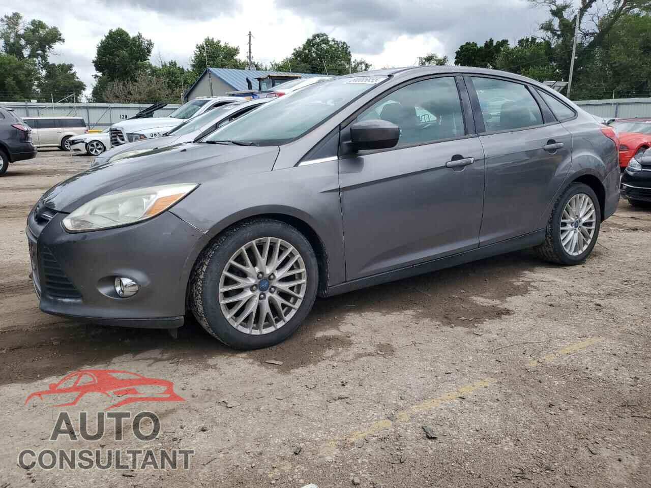 FORD FOCUS 2012 - 1FAHP3F24CL196476