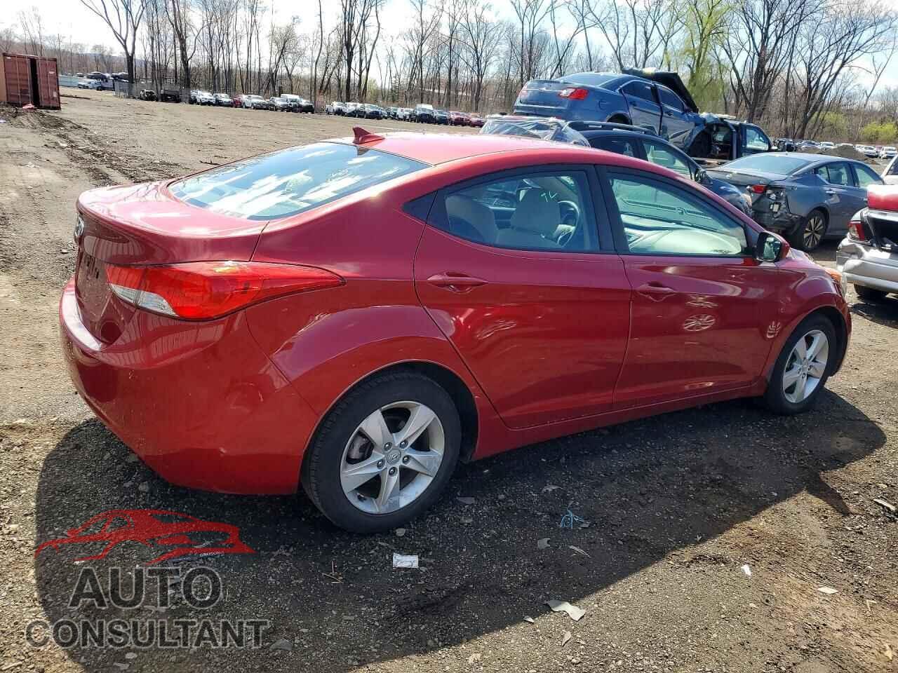 HYUNDAI ELANTRA 2012 - KMHDH4AE2CU384903