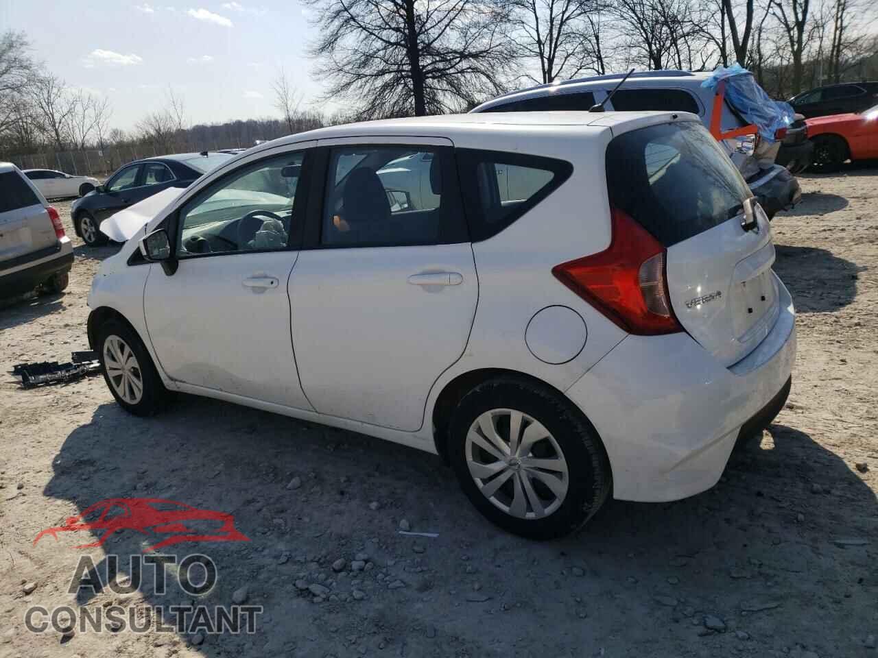 NISSAN VERSA 2019 - 3N1CE2CP3KL366093