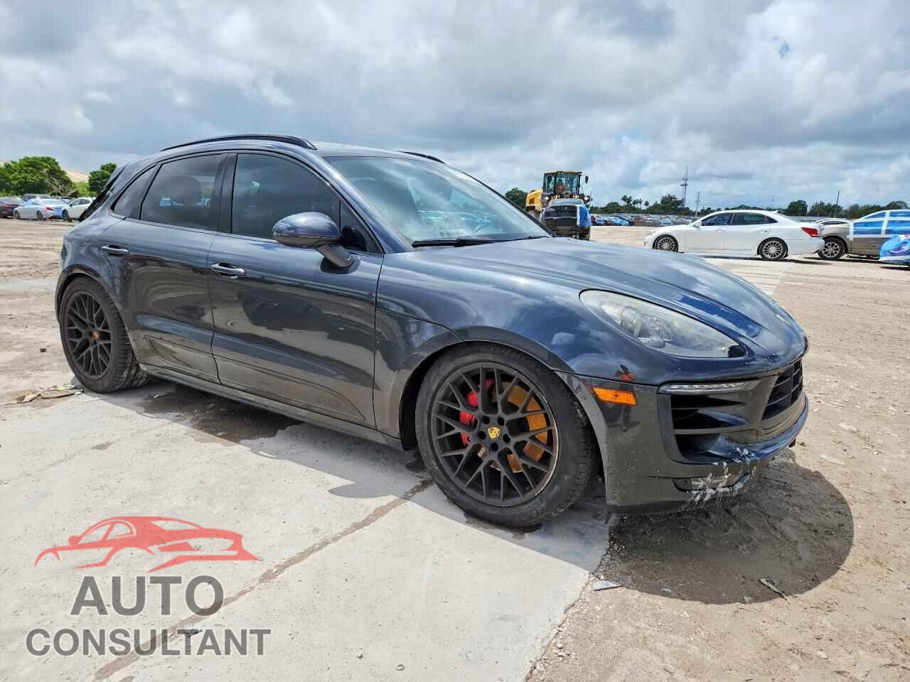 PORSCHE MACAN 2018 - WP1AG2A52JLB60773
