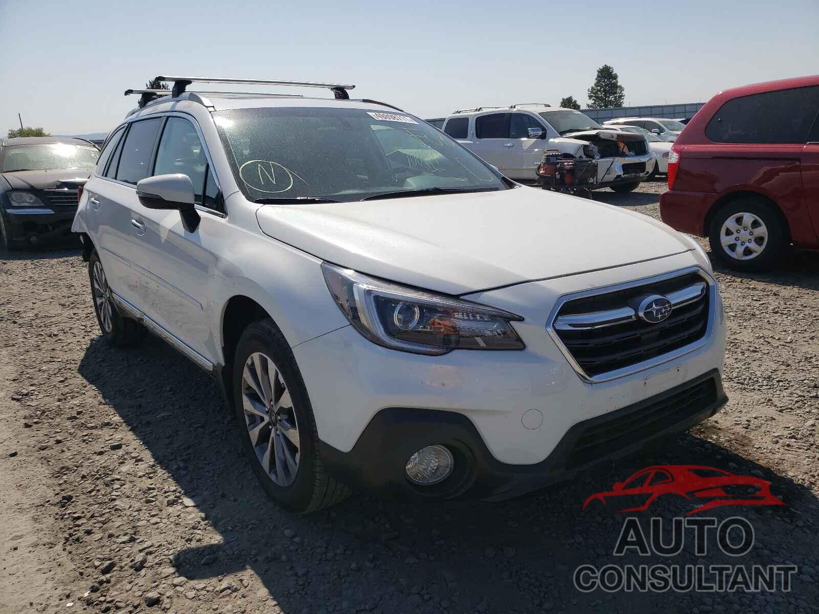 SUBARU OUTBACK 2018 - 4S4BSATC9J3210932