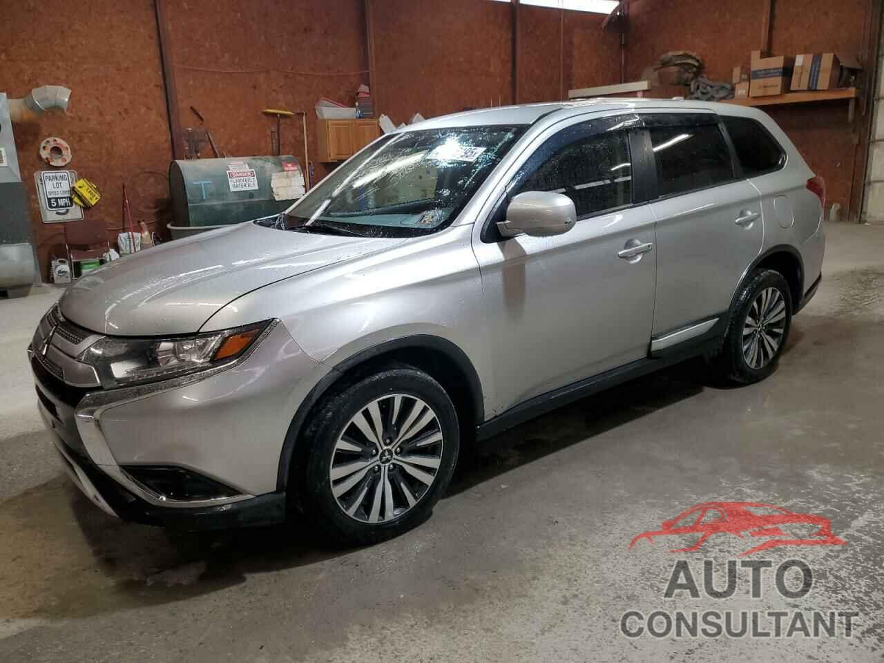 MITSUBISHI OUTLANDER 2019 - JA4AZ3A39KZ052241
