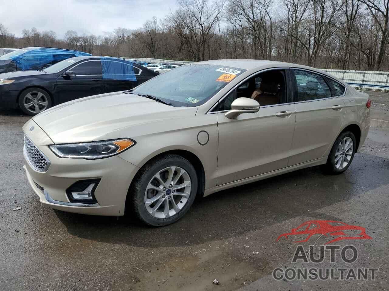 FORD FUSION 2019 - 3FA6P0SU4KR236147