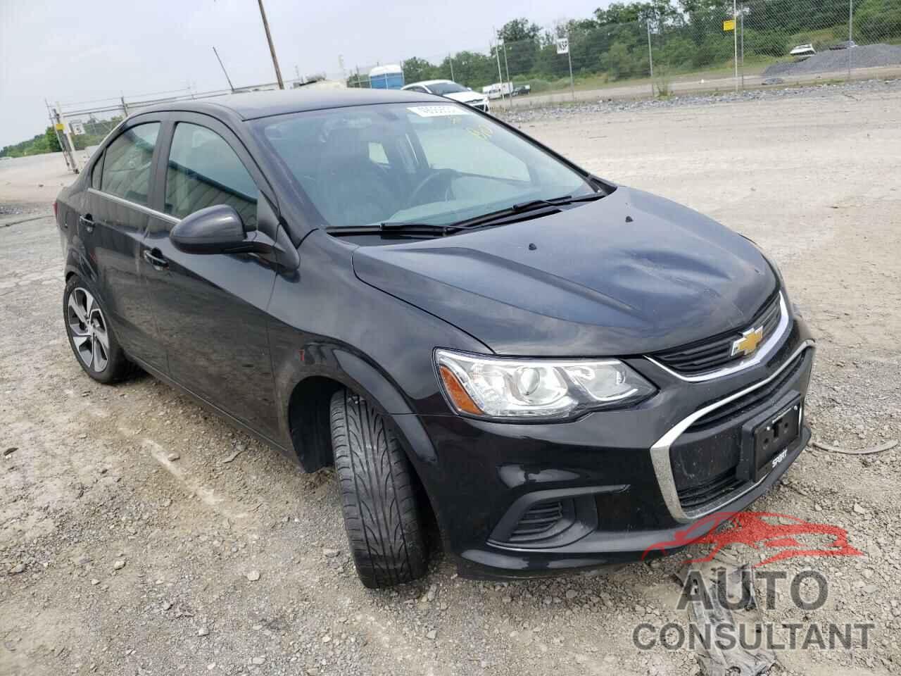 CHEVROLET SONIC 2018 - 1G1JF5SB8J4136409