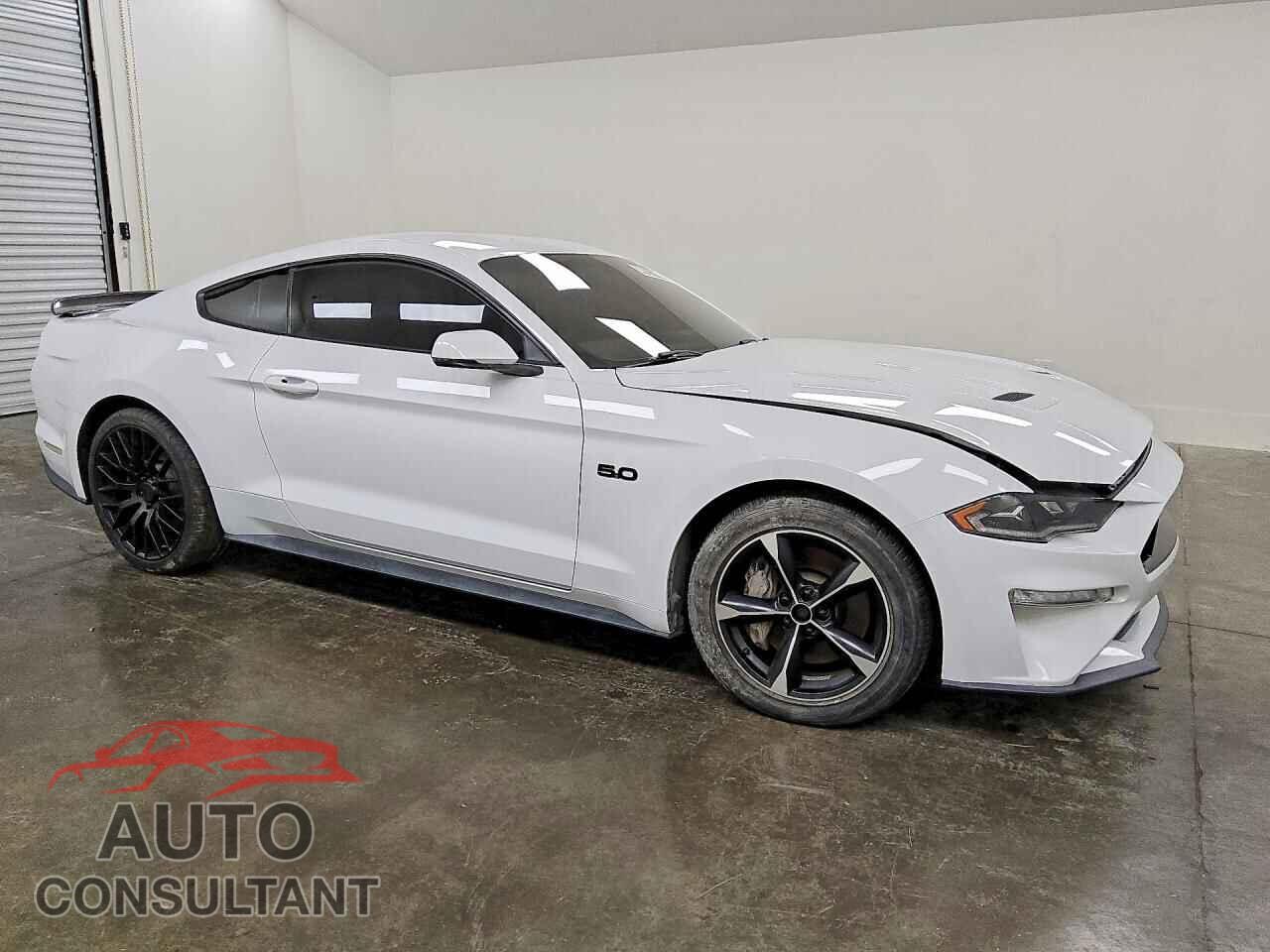 FORD MUSTANG 2019 - 1FA6P8CF6K5118022