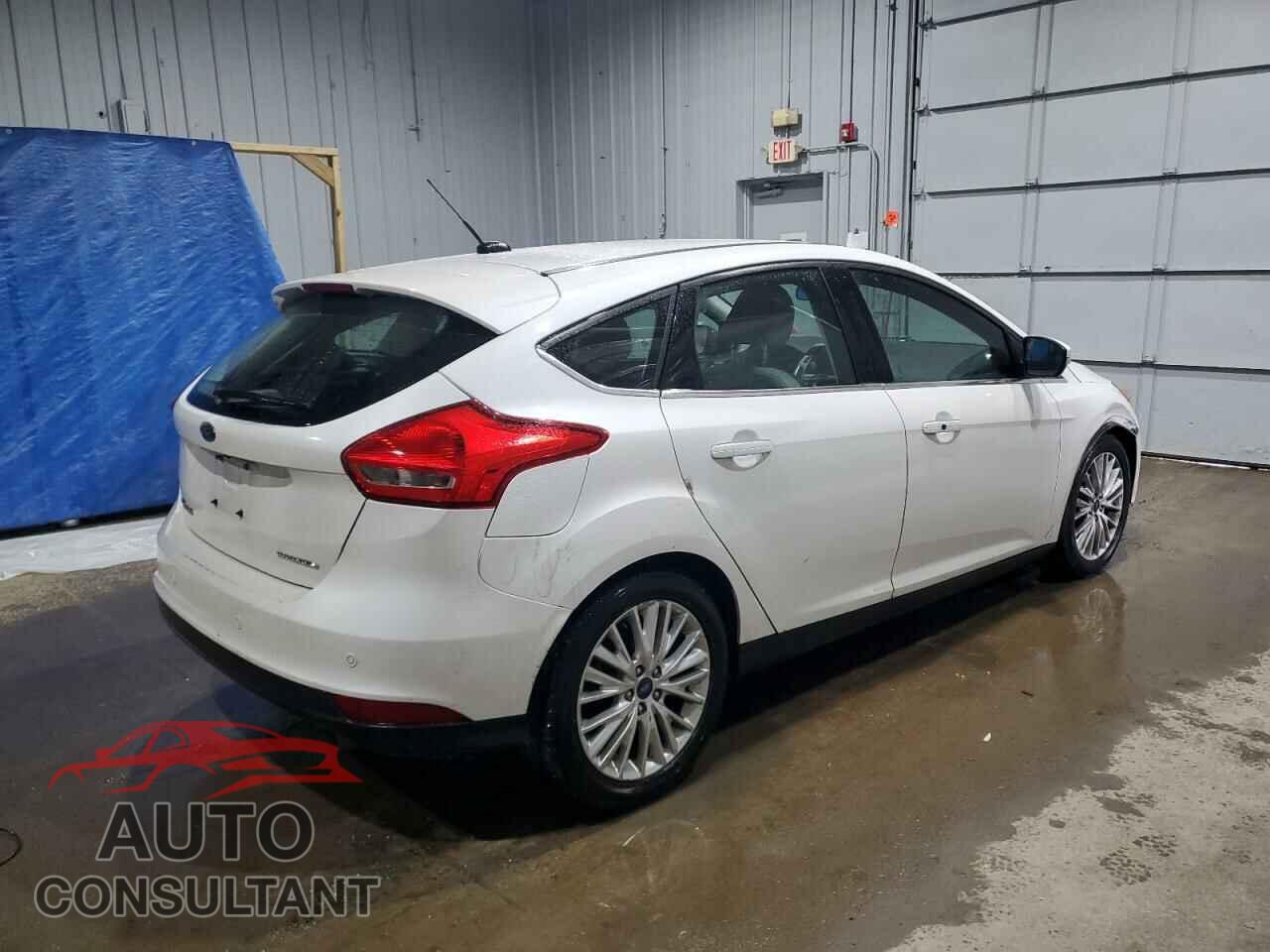 FORD FOCUS 2016 - 1FADP3N25GL307087