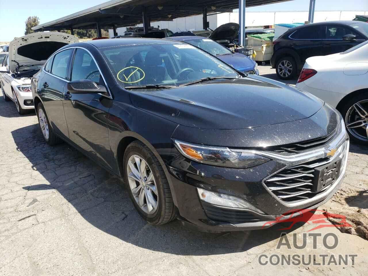 CHEVROLET MALIBU 2020 - 1G1ZD5ST8LF053779
