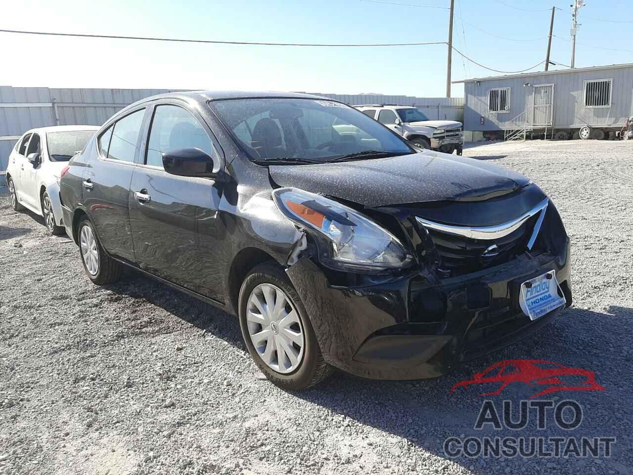 NISSAN VERSA 2018 - 3N1CN7AP1JL836068