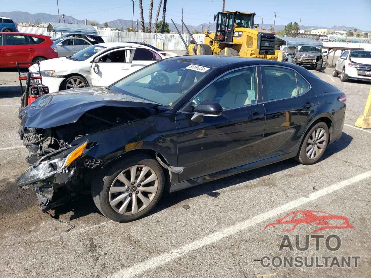 TOYOTA CAMRY 2018 - 4T1B11HK3JU145461