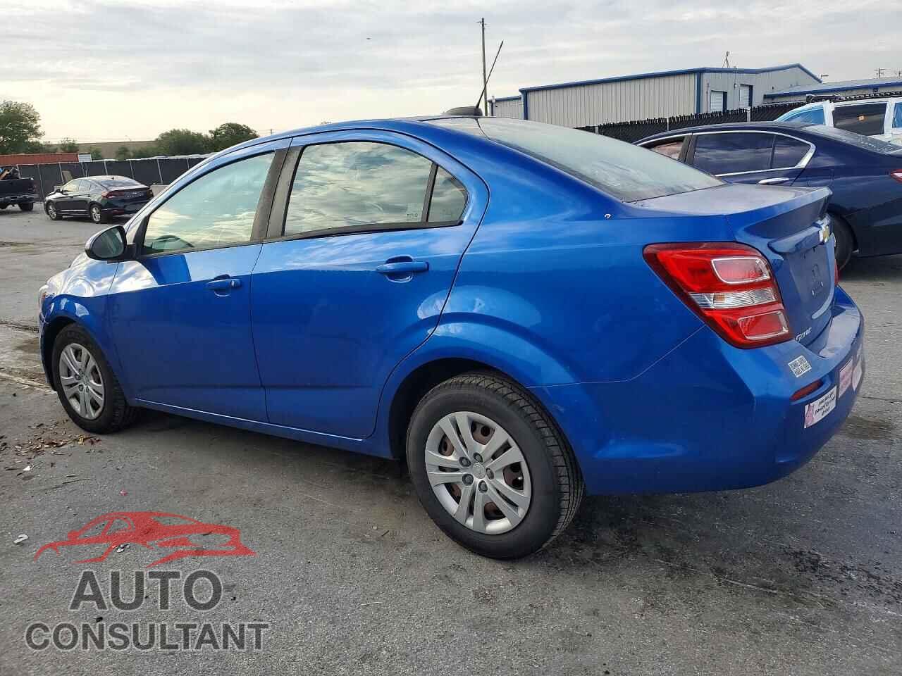 CHEVROLET SONIC 2017 - 1G1JB5SH2H4150641