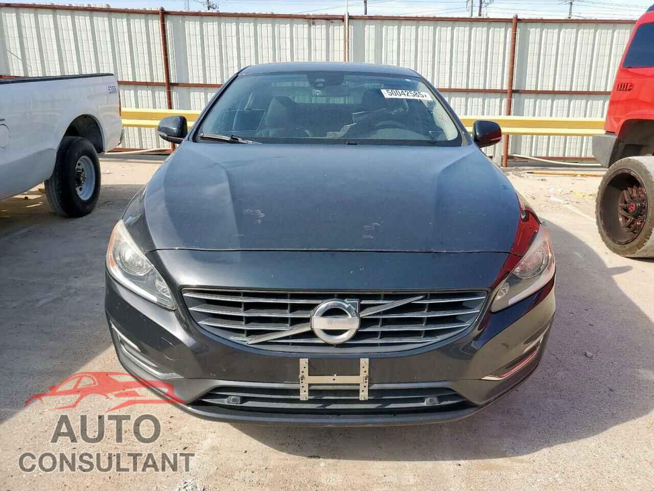 VOLVO S60 2015 - YV140MFBXF1304807