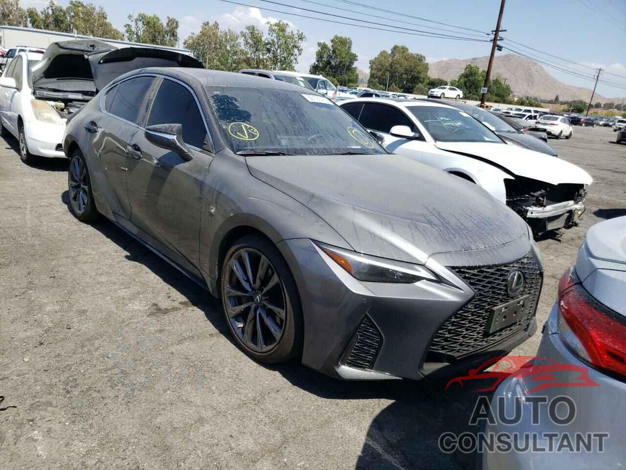 LEXUS IS 2021 - JTHGZ1B28M5047857