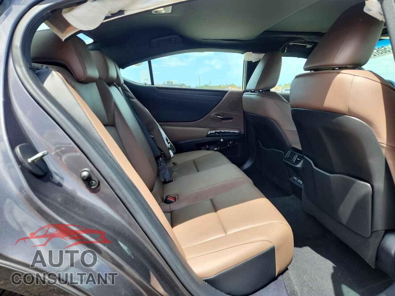 LEXUS ES350 2025 - 58ADZ1B15SU189148