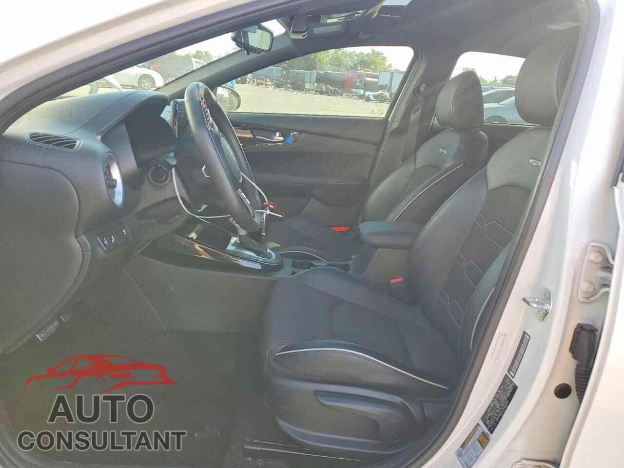 KIA FORTE 2024 - 3KPF54AD1RE829894