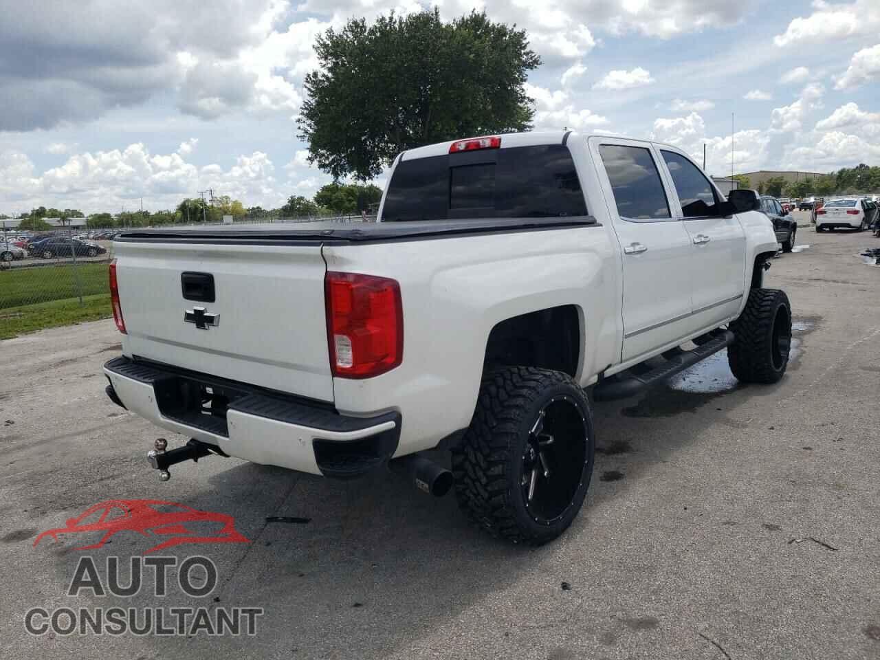 CHEVROLET SILVERADO 2018 - 3GCUKSEC2JG554941