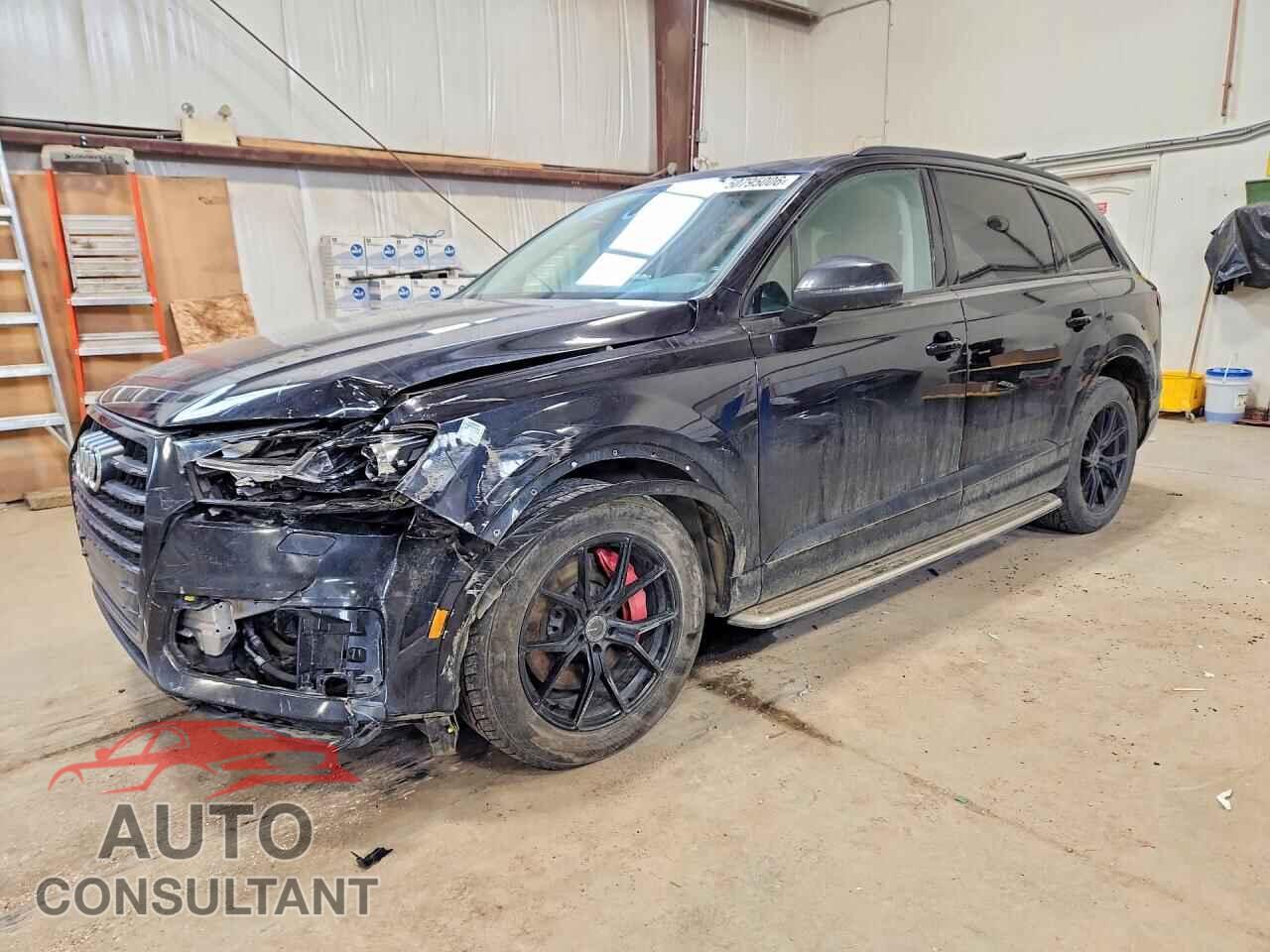 AUDI Q7 2018 - WA1LAAF71JD010576