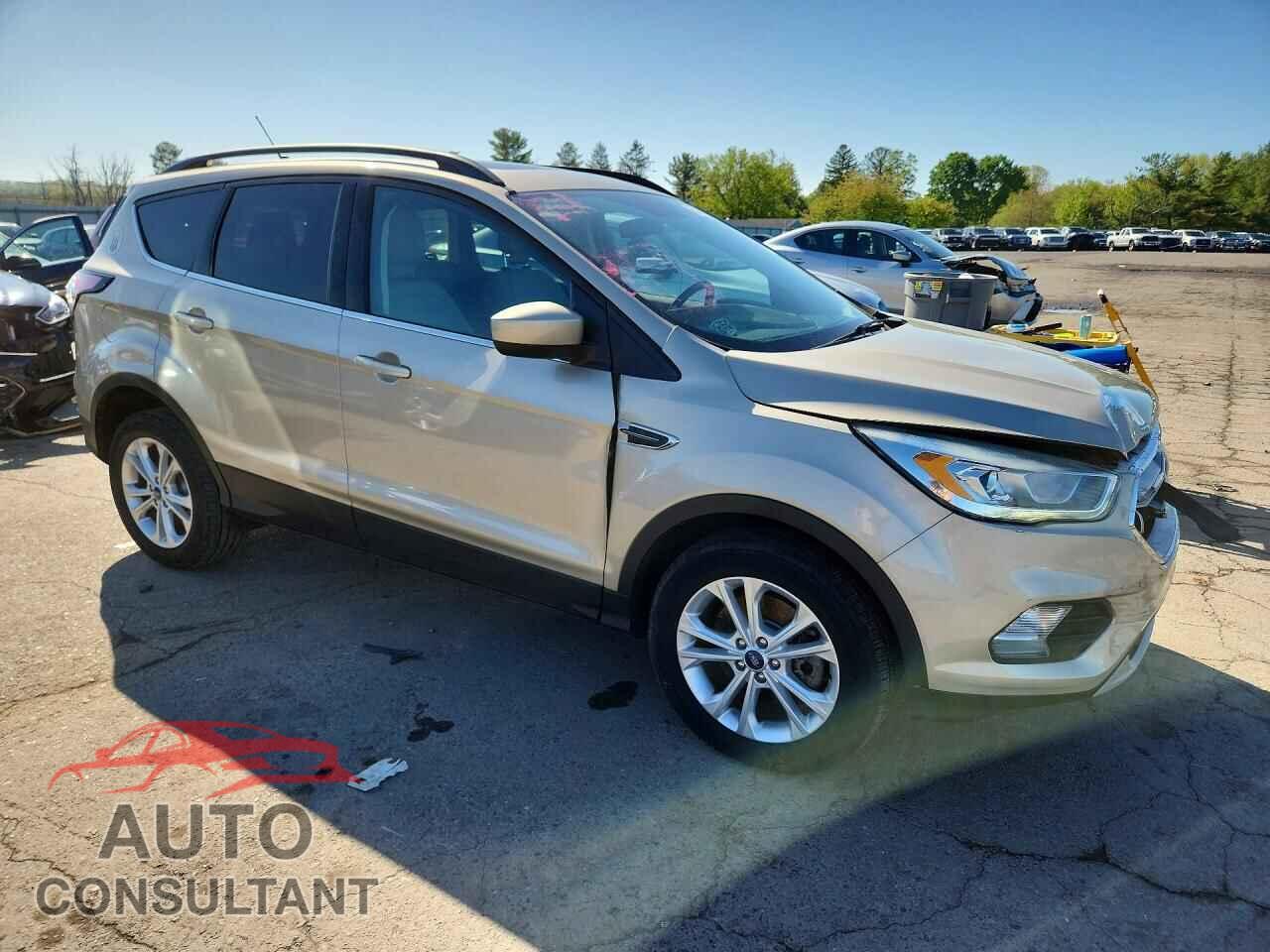 FORD ESCAPE 2018 - 1FMCU9HD5JUB94821