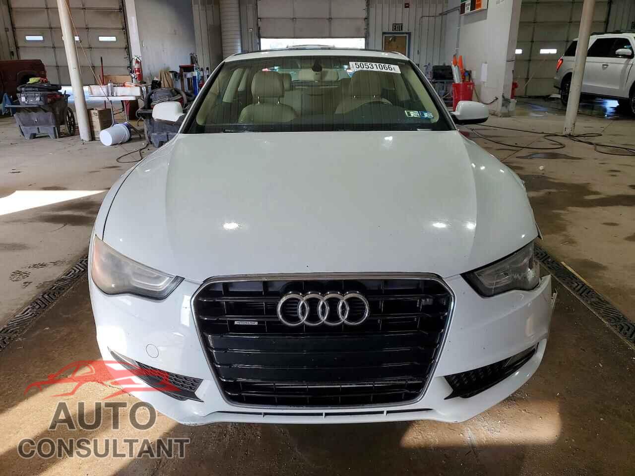AUDI A5 2014 - WAUCFAFR2EA048248
